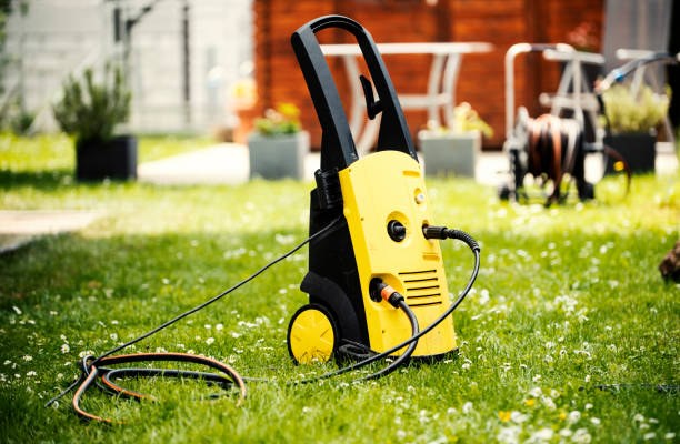 Best Sign and Awning Cleaning  in South Rockwood, MI